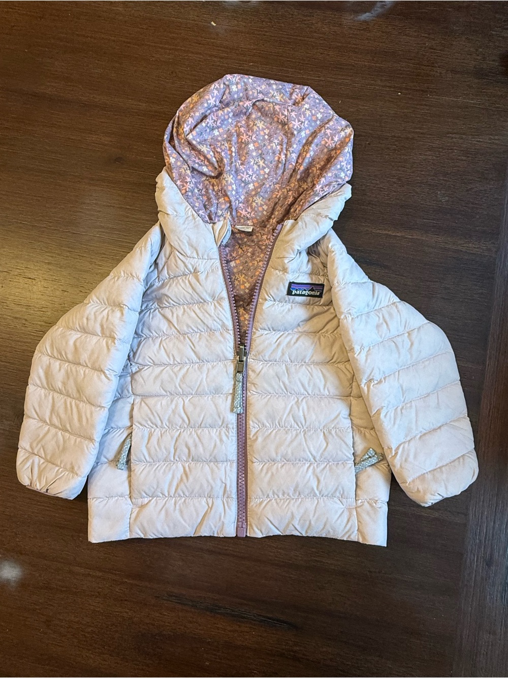 Patagonia Girls' Light Pink Hooded Puffer Jacket reversible